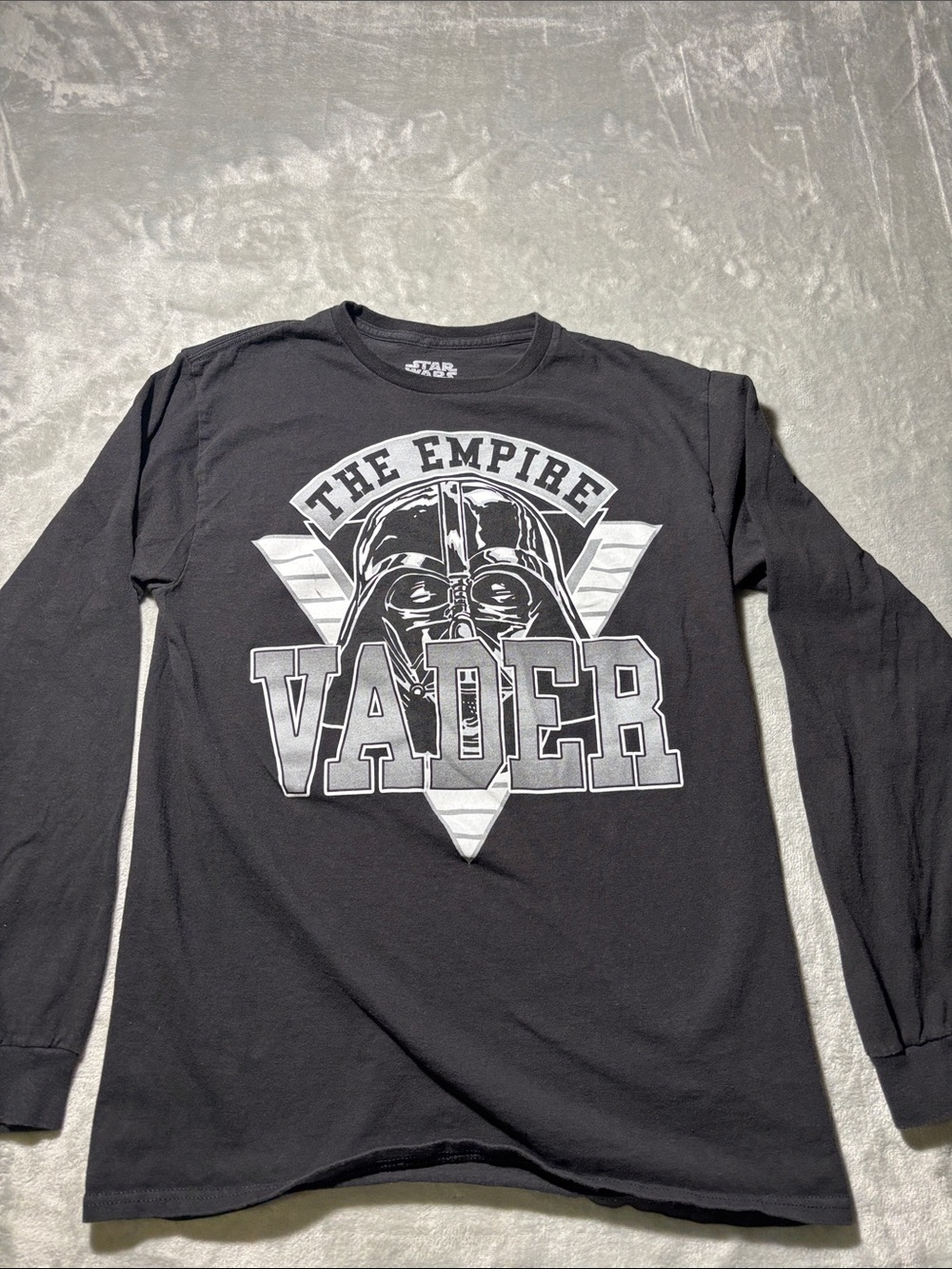 Star Wars Darth Vader The Empire Shirt Men’s M Black Long Sleeve Graphic Tee